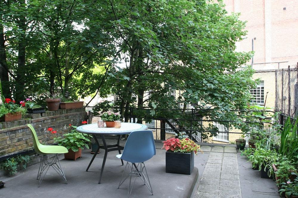 Tranquil Oasis By Pop Brixton 3*