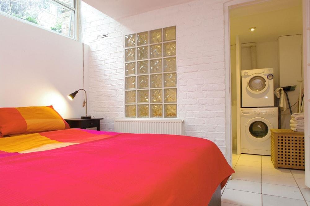 London Apartment