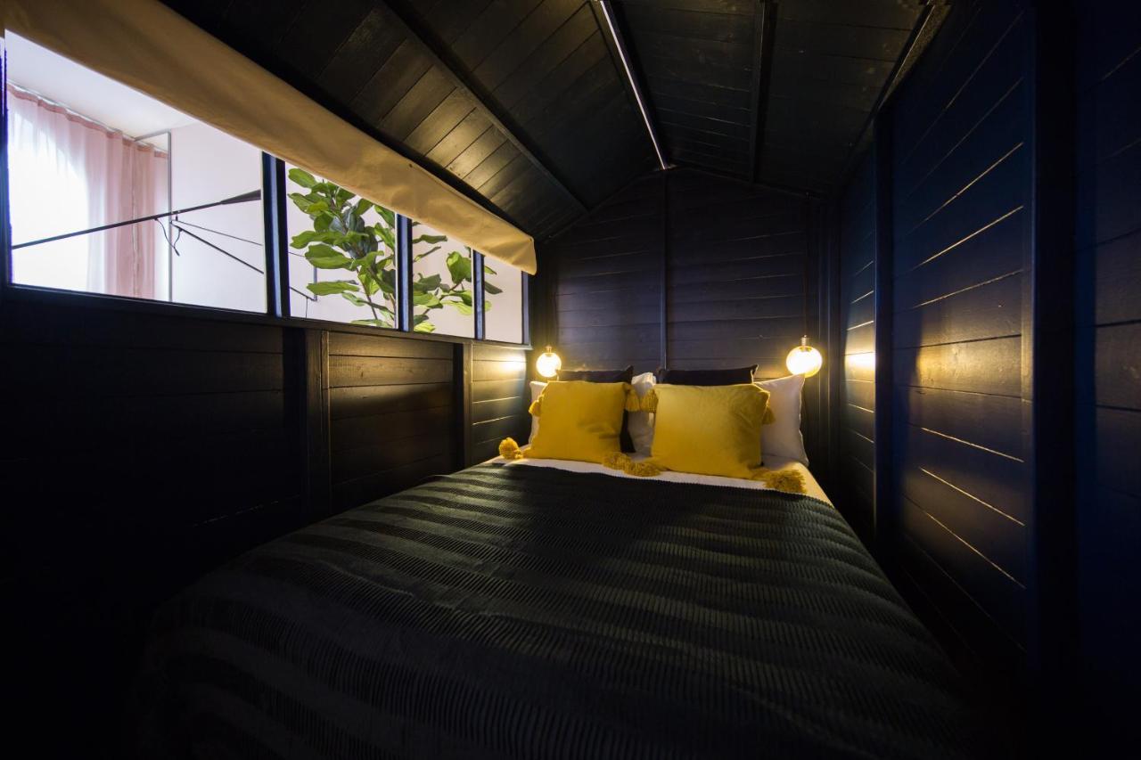 Shoreditch Loft W 100inch Cinema, Premium Mattress & Hammock, By The Design Traveller Apartamento Londres