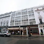 Modern Studio Flat. Central London. Zone 1.