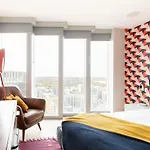 The Stratford Escape - Modern & Bright 2Bdr Loft With Amazing Views