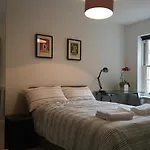 Ellis Terrace Apartment