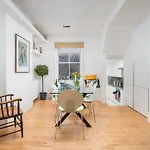 Captivating Apartment In Shepherds Bush