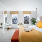Captivating Apartment In Shepherds Bush