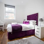 Lovely New 1 Bedroom Apartment In Stratford!