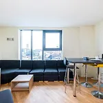 Ensuite Rooms, Southwark - Sk