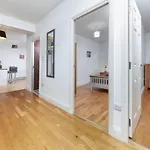 Lovely 2 Bed With With Private Patio London Eye