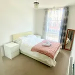 Stylish 2Bed2Bath Flat Roof Garden City View