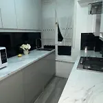 Well Located 2 Bedroom In Kings Cross