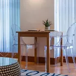 Beautiful Design Studio Central London N-11