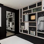 Kip Hotel