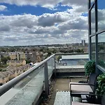 3 Bedroom Stunning Penthouse