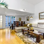 Luxury Flat In Kensington - Central London