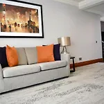 Sanctum International apartamentos con servicio