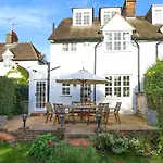 Elegant Garden Cottage Near Hampstead Heath & Tube