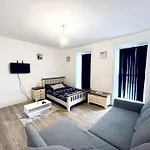 One Bedroom Close To Hyde Park #01
