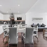 Apartment For 7 In London Bp119