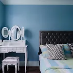 Central Stylish 2-Bed Apartment In London