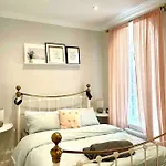 Victorian Apartment