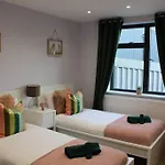 Lavish London Stay Near Wembley Stadium