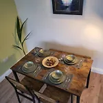 The Sydenham Snug