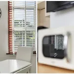 Charming Flat In Shepherds Bush
