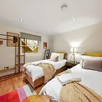 Stylish Apartment In Euston And Near Camden With Private Roof Terrace