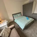 Karen House R3