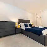 Chelsea-Fulham-Stamford Bridge Central London Apartment