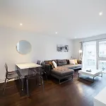2 Bedroom Flat In Shoreditch