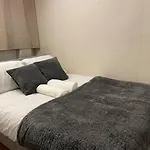 Well-Preserved Cozy1Br Flat In Lcy With Free Parking