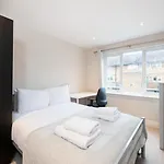 2 Bedroom Flat In Shoreditch