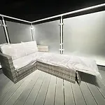 Queens Luxury Apartments