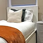 Oikoshomes Three Bedroom Flat In London