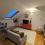 Fabulous Central Studio Apartment - Flat 4 Highbury
