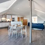 The Loft - Spacious Luxury 2 Bed 2 Bath With Free Secure Parking And Tube Close By