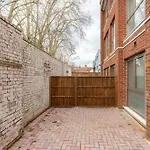 North London - One Bed Flat- Entire Unit