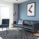 Sonder l Aird House