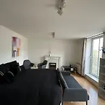 Luxury Stay Near London Eye Zone 1