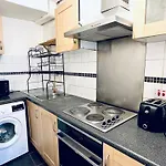 Hoxton Studios By Primecityhosts