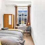 Luxstay2 Earls Court Apartment - Sleeps Up To 8