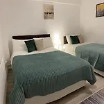 Private Room In Sidmouth Street, Kings Cross
