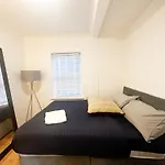 Flat 2 Stay In Aldgate