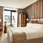 1 Hotel Mayfair