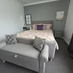 Beautiful Rooms In Prime Location!