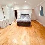 3 Bed 2 Bath Apartment Near Greenwich Park 6 Guests Maximum