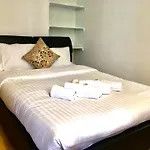 Comfy Private Bedrooms In Heart Of London