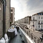 Beautiful & Luxurious 3 Bed Home, With Amazing Terrace