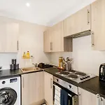 Livestay Apartments In Bayswater London