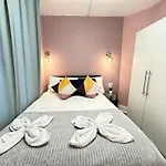 Central London One Bedroom Apartment